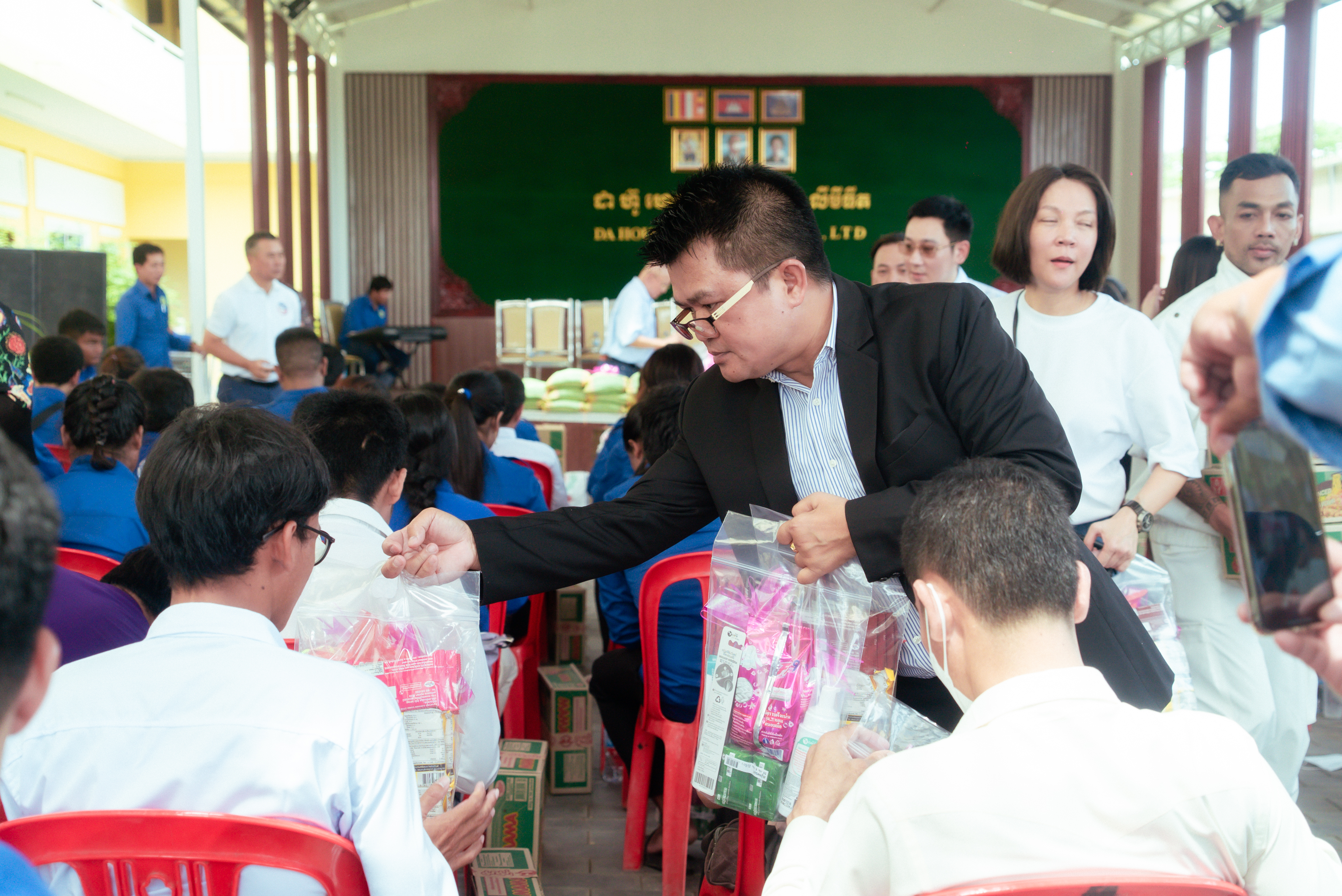 Volunteers and community members together at the event