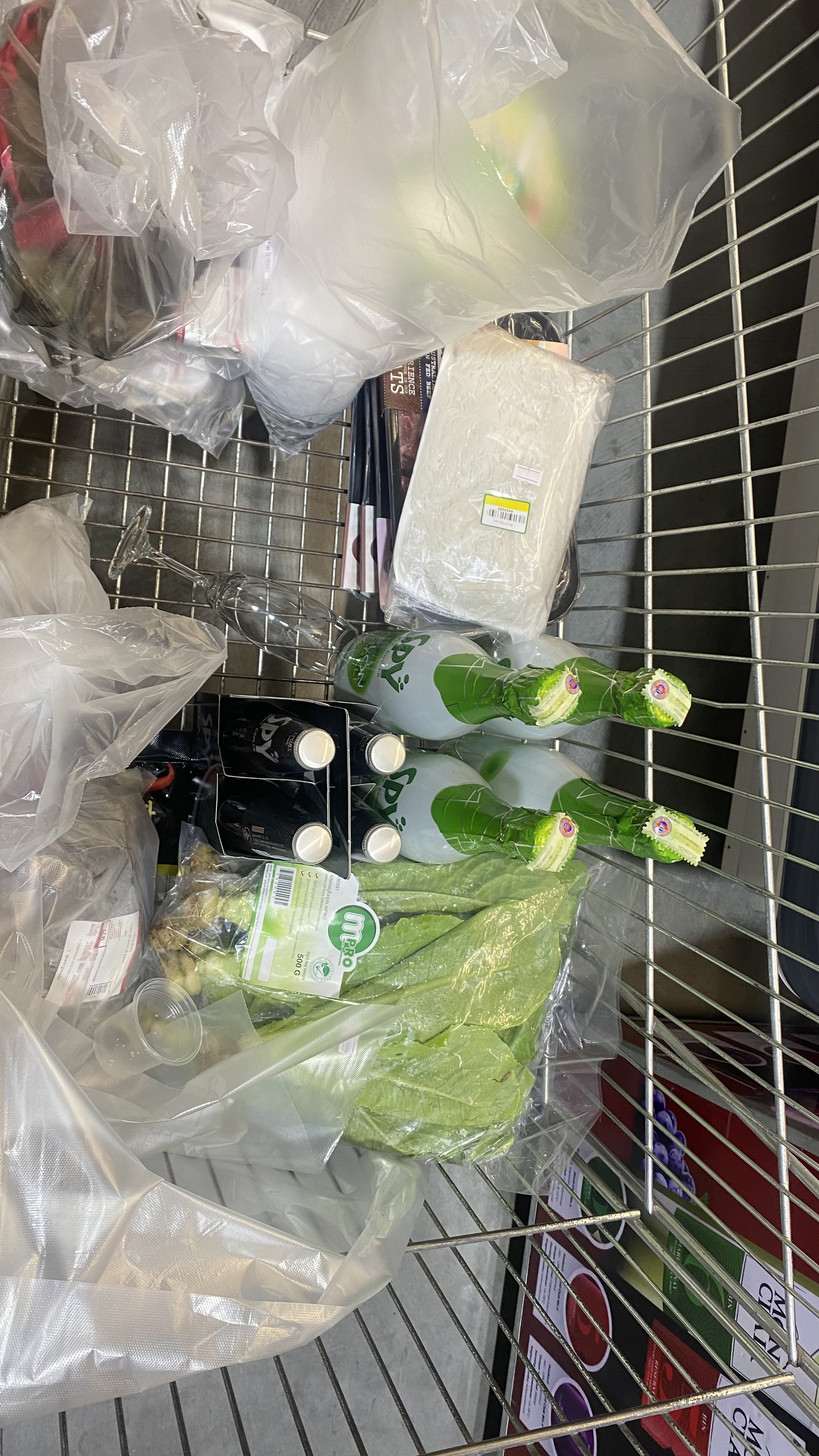 SPY Sparkle Fruit Revolutionizing FMCG Distribution with Da Houg Heng at Makro Cambodia - Image 75