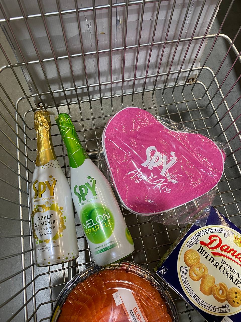 SPY Sparkle Fruit Revolutionizing FMCG Distribution with Da Houg Heng at Makro Cambodia - Image 84